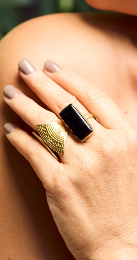 Anillo Square Stone