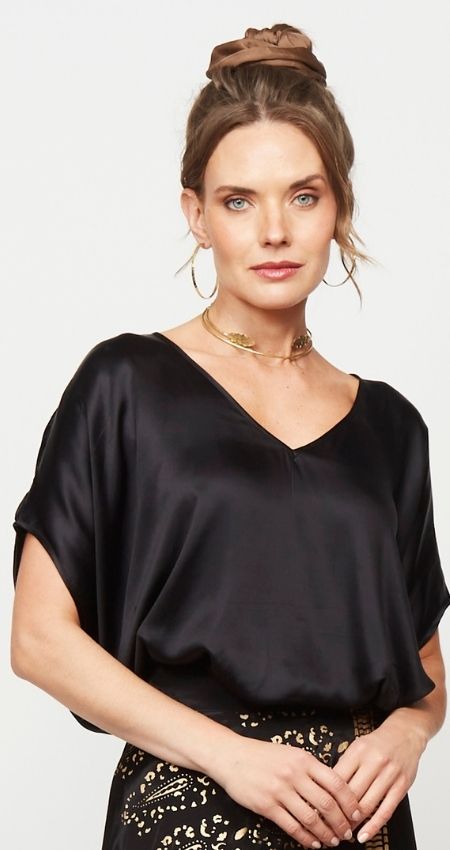 TOP V COLOR BLACK